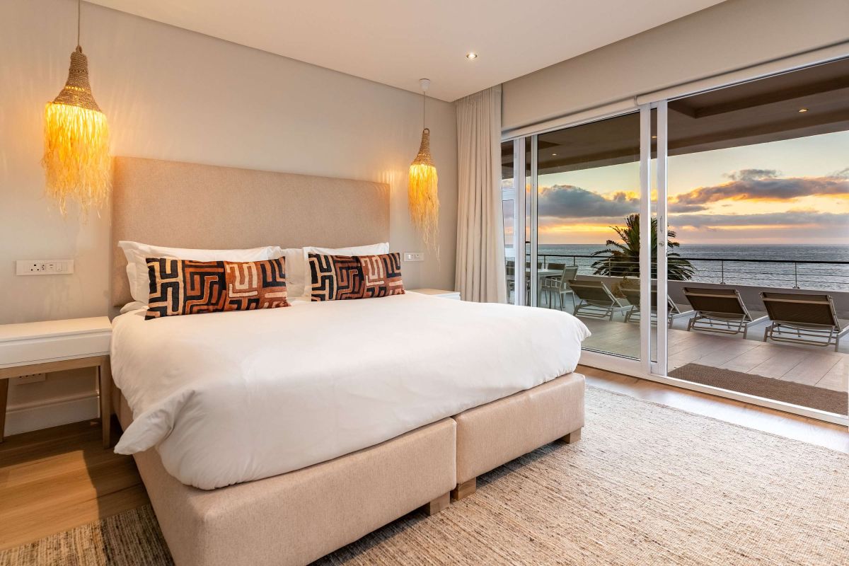 🌊 Bakoven Serenity | Luxury 4 Bedroom Villa, Bakoven, Camps Bay