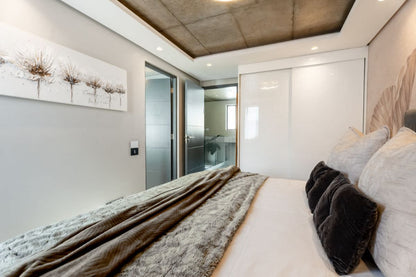 🌊 Oasis on Joubert | Luxury 4 Bedroom Villa, Green Point, Cape Town