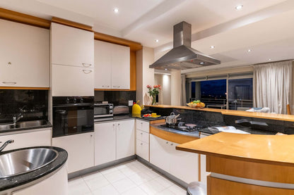 🌅 Sunset Azure Villa | Luxury 7 Bedroom Villa, Bakoven, Cape Town