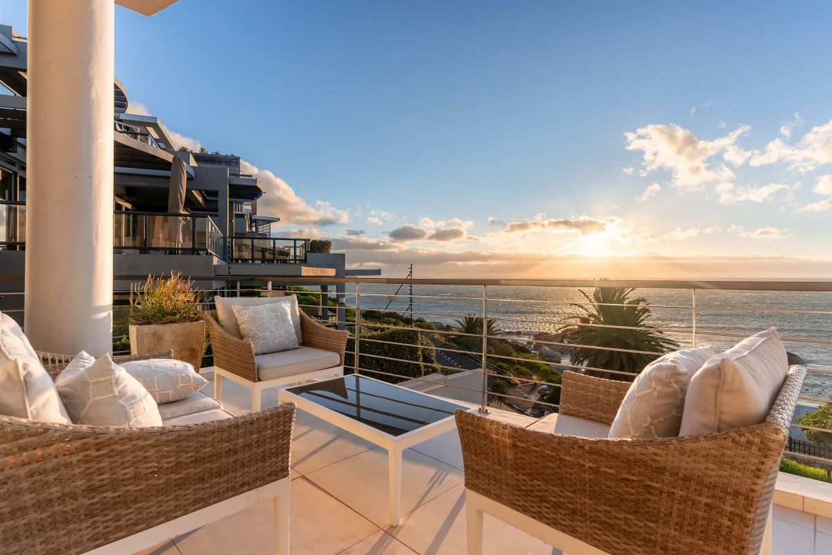 🌊 Bakoven Serenity | Luxury 4 Bedroom Villa, Bakoven, Camps Bay