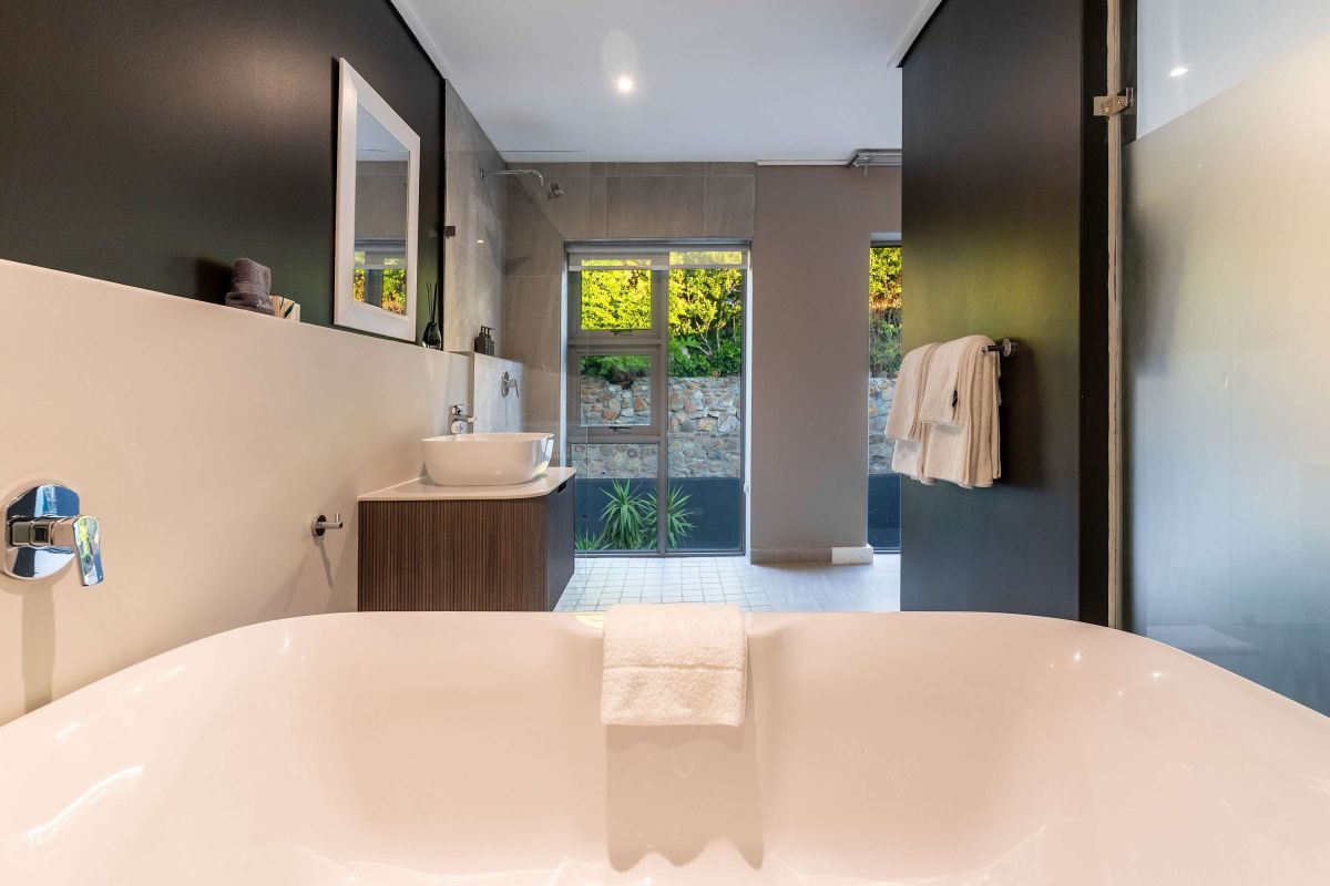 🌊 Ottawa Grand | Luxury 10 Bedroom Villa, Camps Bay, Cape Town