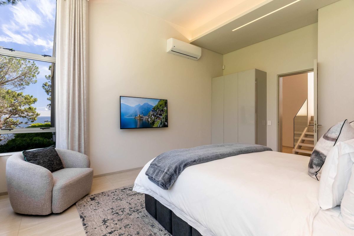 🌊 The Glasshouse | Luxury 3 Bedroom Townhouse, Camps Bay, Cape Town
