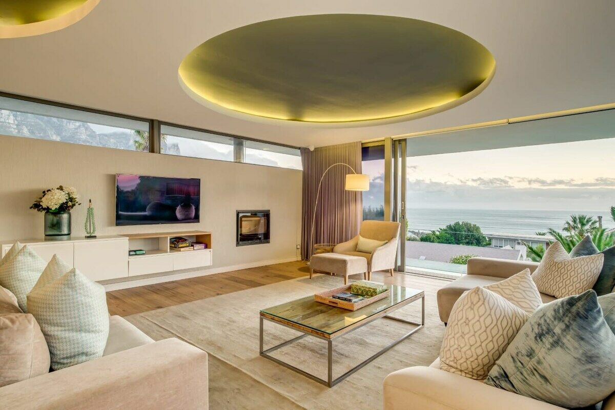 🌊 Cheviots | Ultra-Luxury 5-Bedroom Villa, Camps Bay