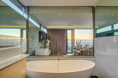 🌊 Cheviots | Ultra-Luxury 5-Bedroom Villa, Camps Bay