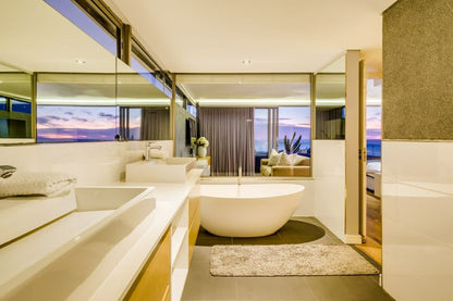🌊 Cheviots | Ultra-Luxury 5-Bedroom Villa, Camps Bay