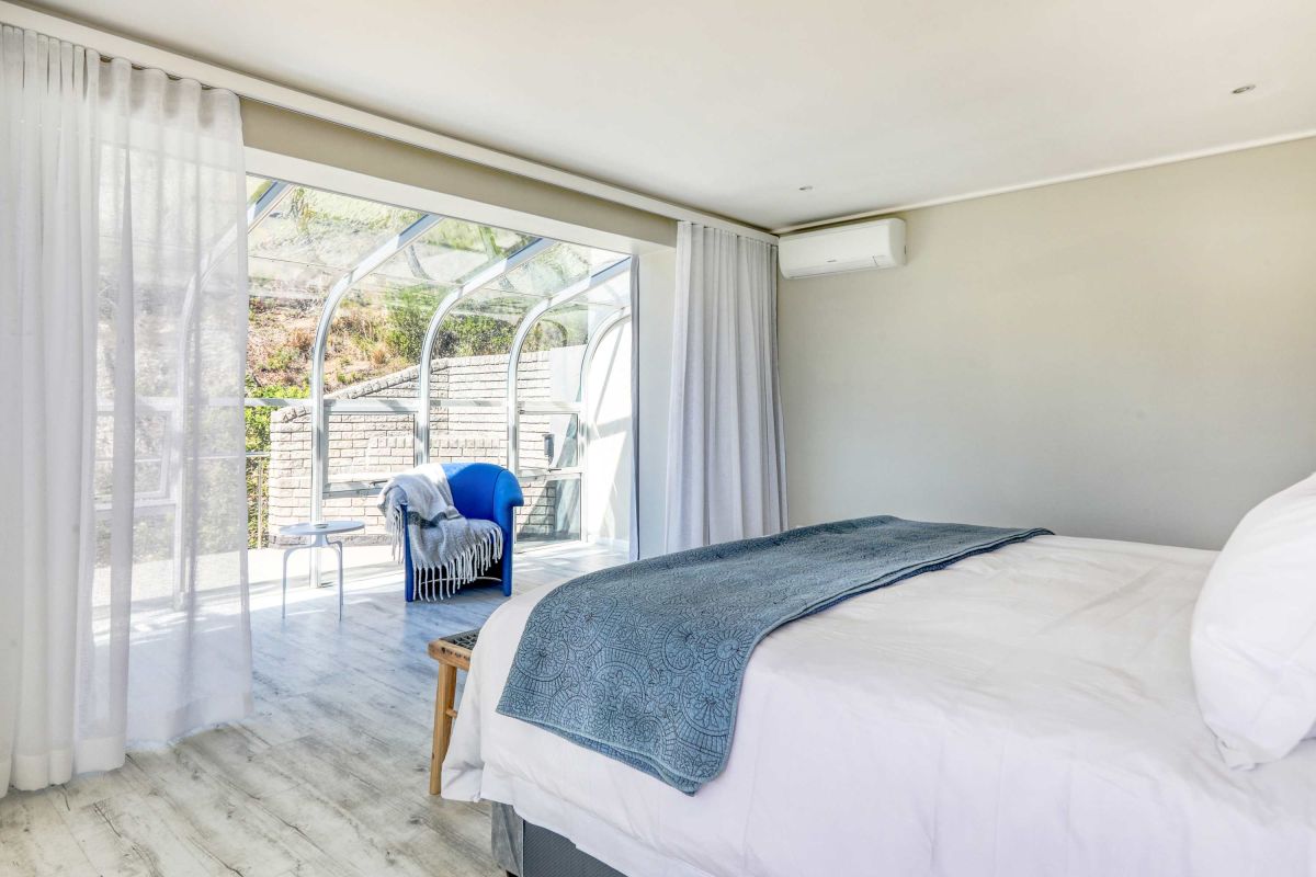 🌊 Callisto Camps Bay | Luxury 5 Bedroom Villa, Camps Bay, Cape Town