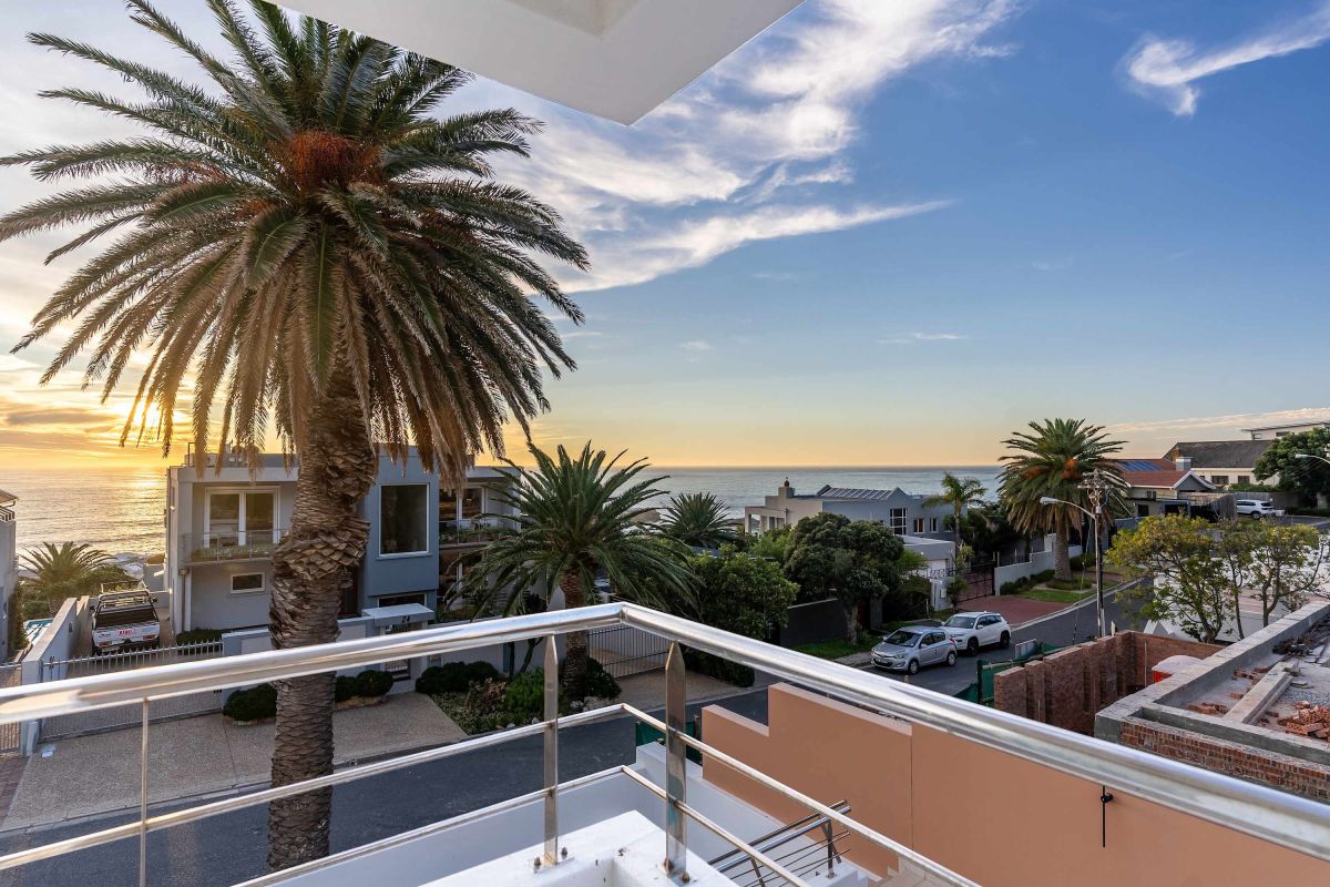 🌊 Cape House | Luxury 5 Bedroom Villa, Bakoven, Camps Bay, Cape Town