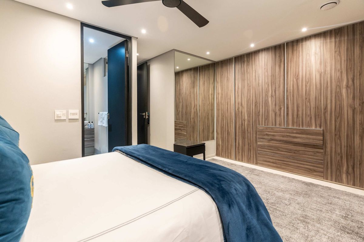 🌊 Amashe Luxe Apartment | Luxury 3-Bedroom Apartment, Bakoven, Camps Bay