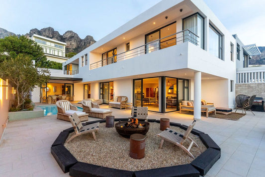 🌊 Cape House | Luxury 5 Bedroom Villa, Bakoven, Camps Bay, Cape Town