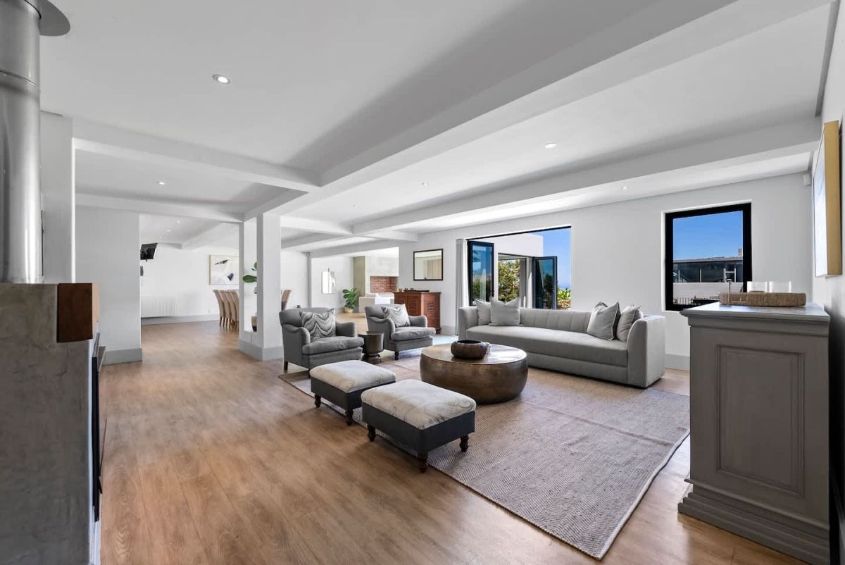 🌊 Cape Emirates | Luxury 5 Bedroom Villa, Camps Bay, Cape Town