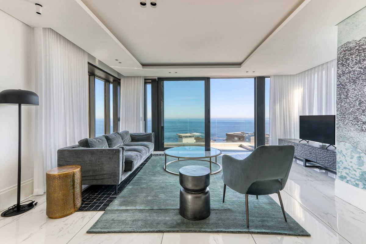 🌊 Bantry Bay Allure | Luxury 2 Bedroom Apartment, Bantry Bay, Cape Town
