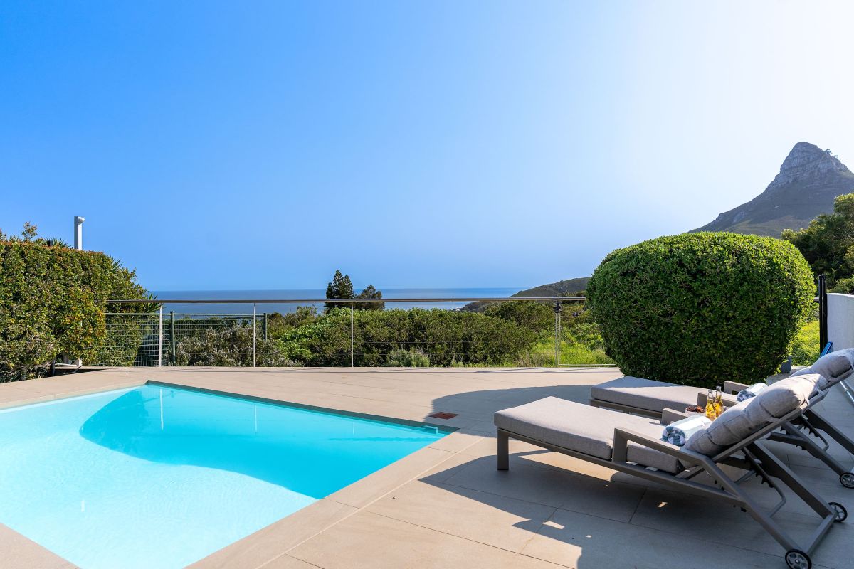 🌊 Nura Townhouse | Stylish 3 Bedroom Townhouse, Camps Bay, Cape Town