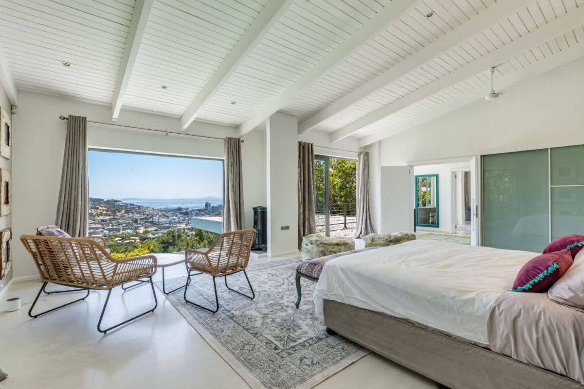 🌆 At Altitude Cape Town | Luxury 4 Bedroom Villa, Higgovale, Cape Town