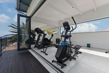 🌊 Cape Emirates | Luxury 5 Bedroom Villa, Camps Bay, Cape Town