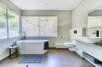🌊 Callisto Camps Bay | Luxury 5 Bedroom Villa, Camps Bay, Cape Town