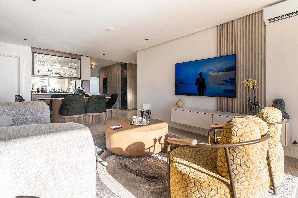 🌊 Bantry Bay Alanda | Stylish 3 Bedroom Apartment, Bantry Bay, Cape Town