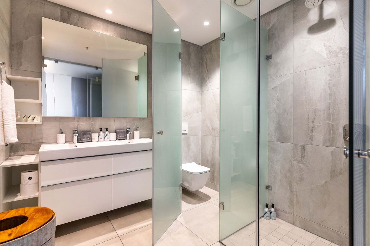 🌆 1509 on Strand | Modern 2 Bedroom Apartment, De Waterkant, Cape Town