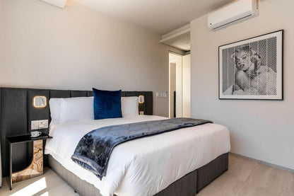 🌊 The Glasshouse | Luxury 3 Bedroom Townhouse, Camps Bay, Cape Town