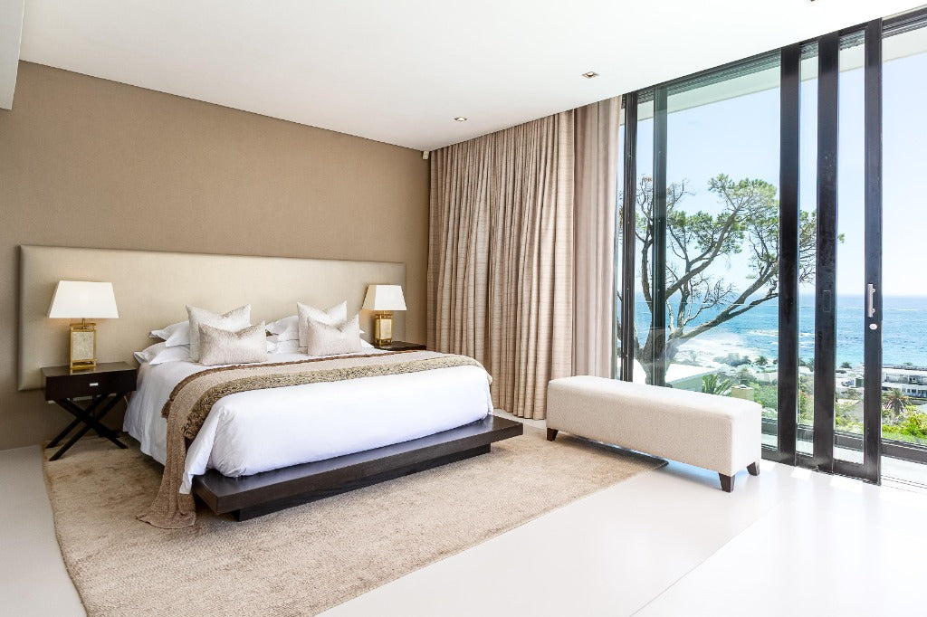 🌊 Sense of Peace | 5-Star Luxury 6 Bedroom Villa, Camps Bay, Cape Town