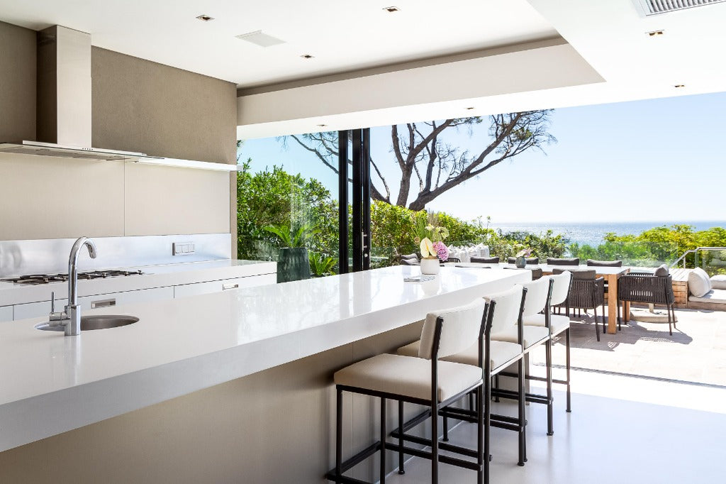 🌊 Sense of Peace | 5-Star Luxury 6 Bedroom Villa, Camps Bay, Cape Town