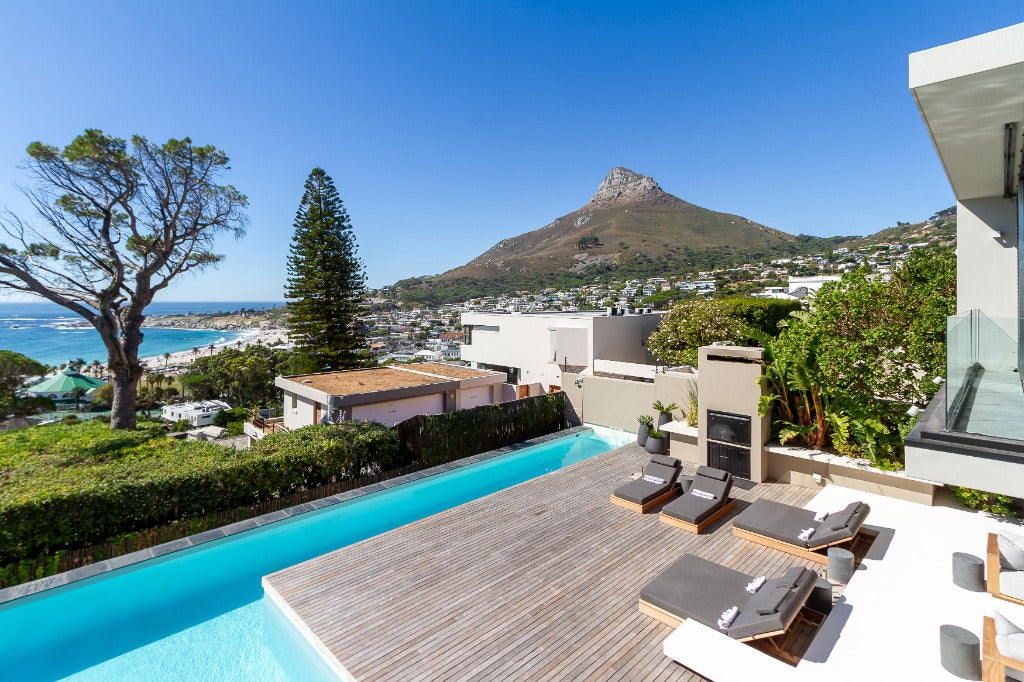 🌊 Sense of Peace | 5-Star Luxury 6 Bedroom Villa, Camps Bay, Cape Town