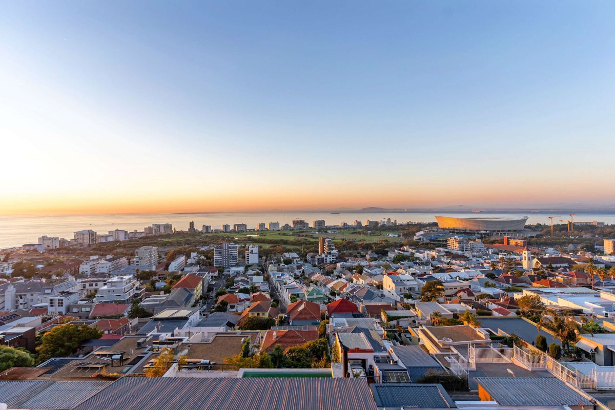🌊 Iconic Views Green Point | Stylish 3 Bedroom Apartment, Green Point, Cape Town