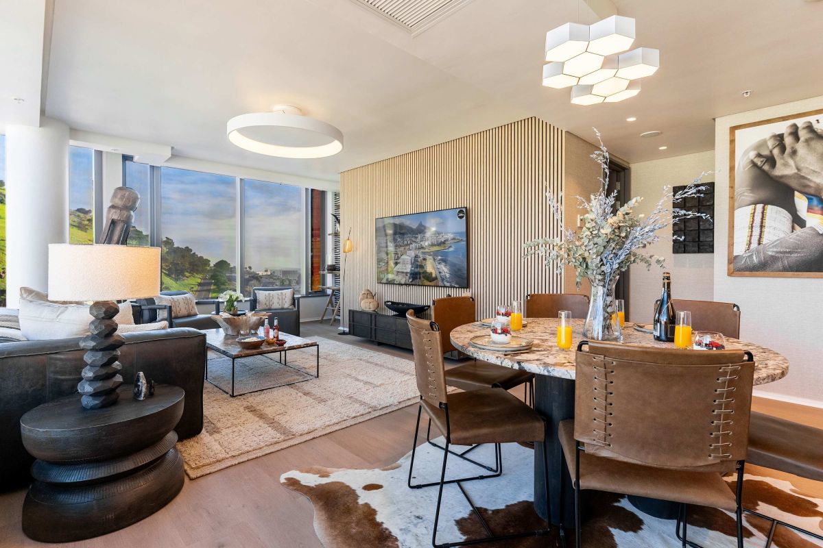 🌆 1509 on Strand | Modern 2 Bedroom Apartment, De Waterkant, Cape Town