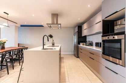🌊 Iconic Views Green Point | Stylish 3 Bedroom Apartment, Green Point, Cape Town
