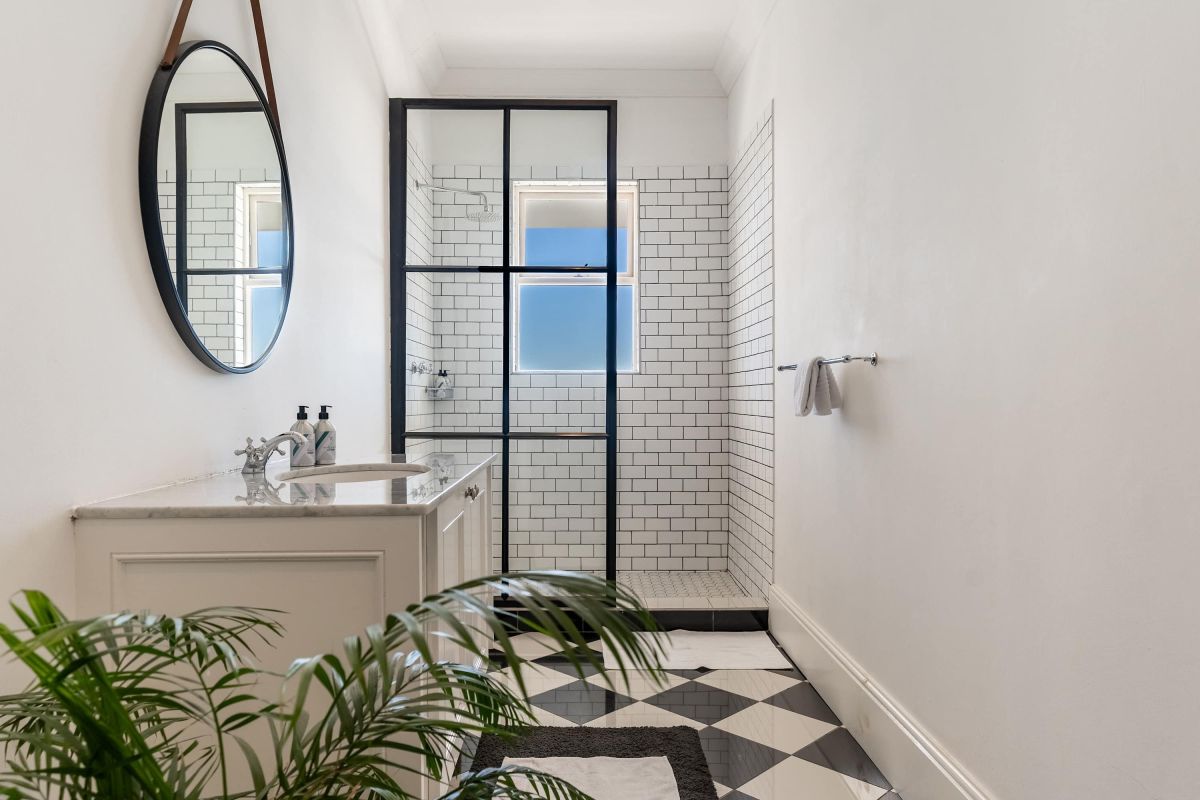 🌊 Gatsby Noir | Luxury 4 Bedroom Villa, Camps Bay, Cape Town