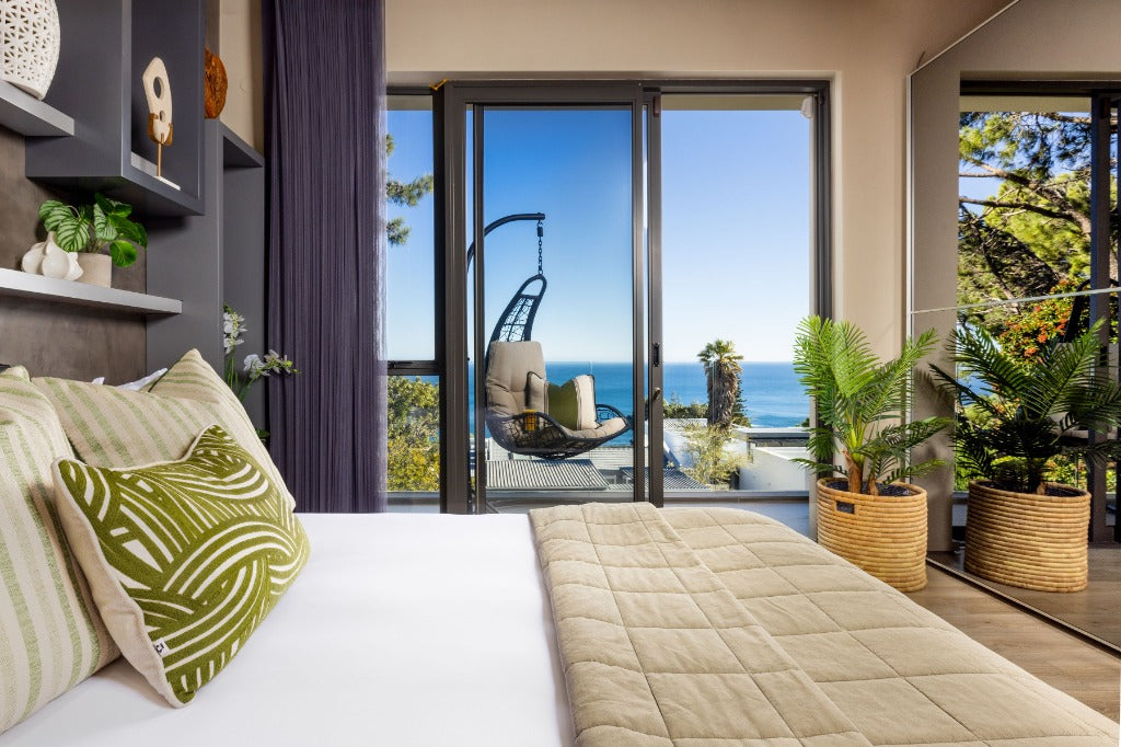 🌙 The Midnight Bloom | Luxury 5 Bedroom Villa, Camps Bay, Cape Town