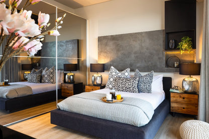🌙 The Midnight Bloom | Luxury 5 Bedroom Villa, Camps Bay, Cape Town