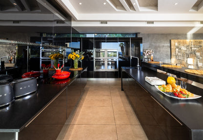 🌙 The Midnight Bloom | Luxury 5 Bedroom Villa, Camps Bay, Cape Town