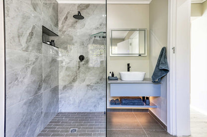 🌊 Callisto Camps Bay | Luxury 5 Bedroom Villa, Camps Bay, Cape Town
