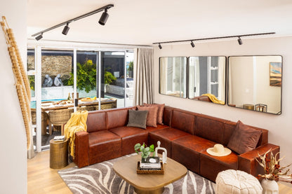 🌊 Victoria Luxe | Luxury 4 Bedroom Villa, Camps Bay, Cape Town