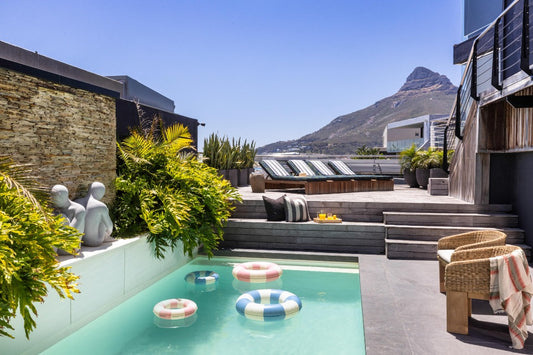 🌊 Victoria Luxe | Luxury 4 Bedroom Villa, Camps Bay, Cape Town