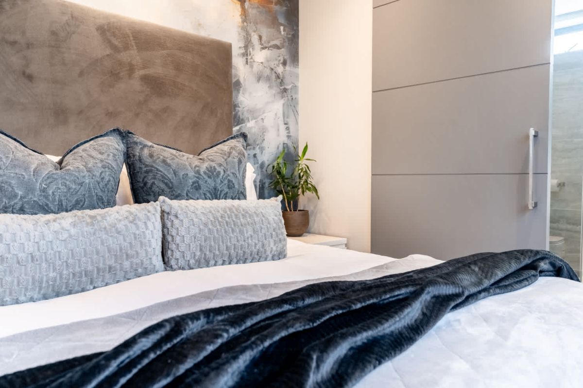 🌊 Oasis on Joubert | Luxury 4 Bedroom Villa, Green Point, Cape Town