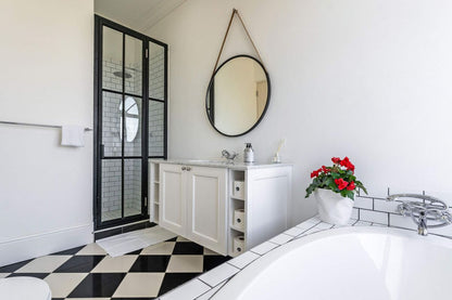 🌊 Gatsby Noir | Luxury 4 Bedroom Villa, Camps Bay, Cape Town