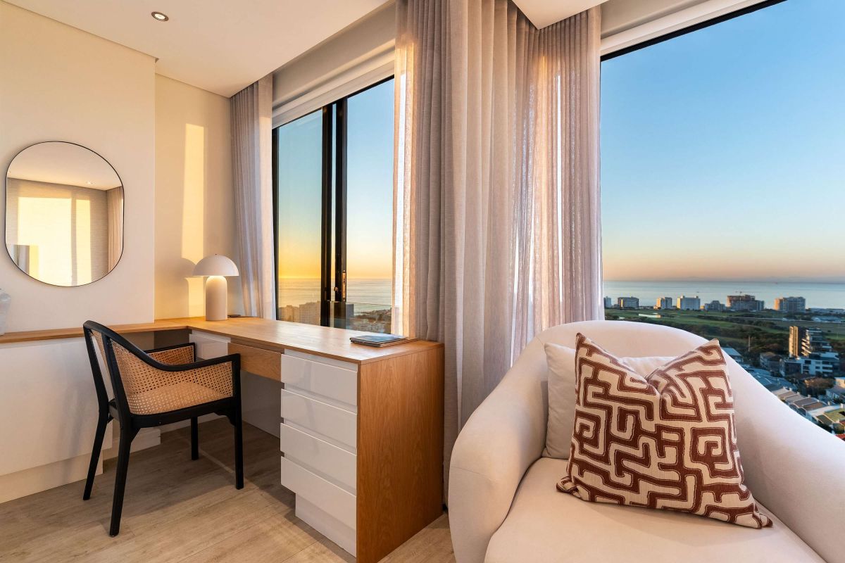🌊 Iconic Views Green Point | Stylish 3 Bedroom Apartment, Green Point, Cape Town