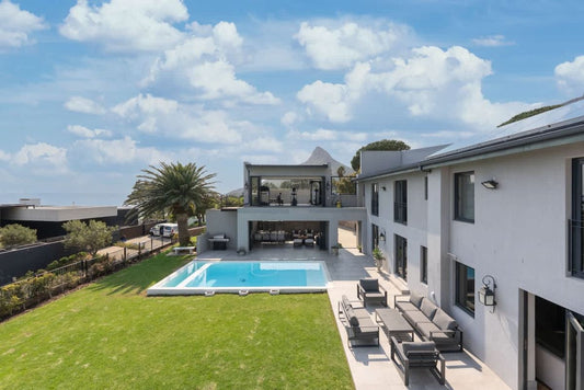 🌊 Cape Emirates | Luxury 5 Bedroom Villa, Camps Bay, Cape Town