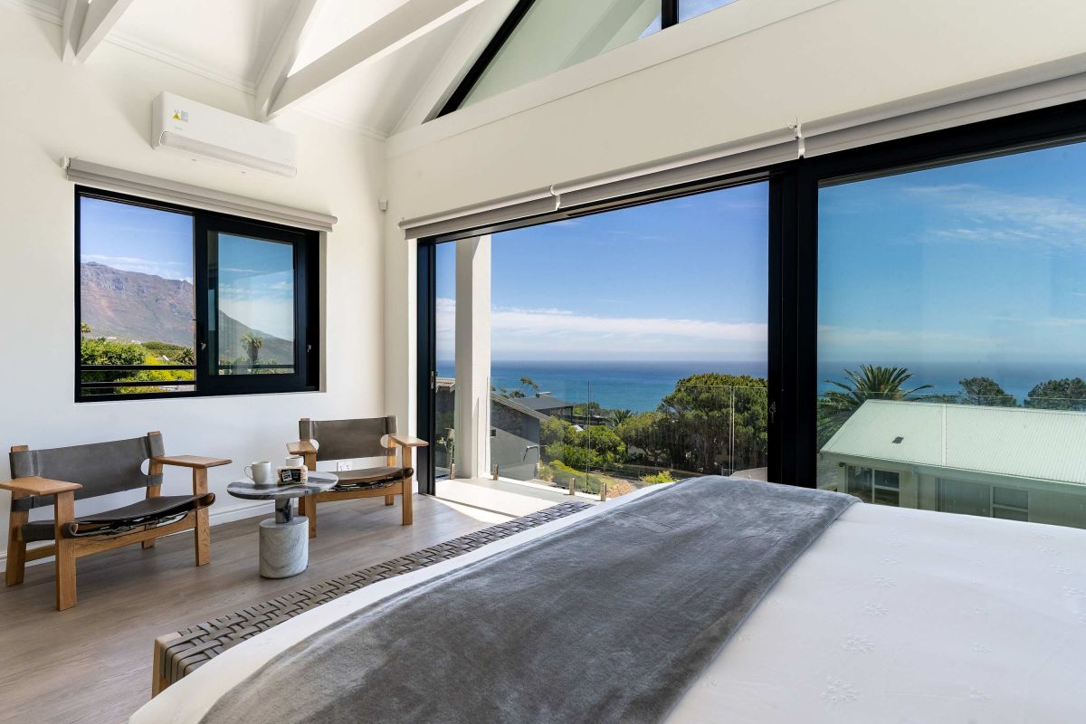 🌊 Crystal Bay Villa | Luxury 4 Bedroom Villa, Bakoven, Camps Bay, Cape Town