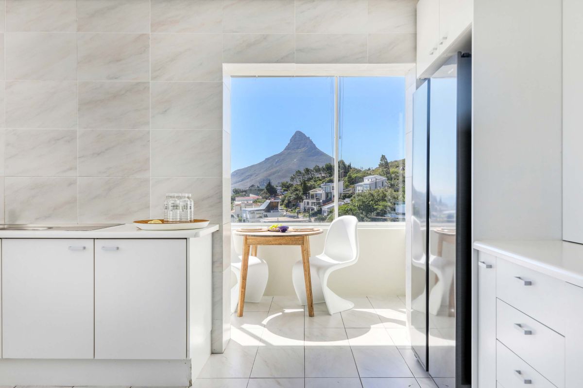 🌊 Callisto Camps Bay | Luxury 5 Bedroom Villa, Camps Bay, Cape Town