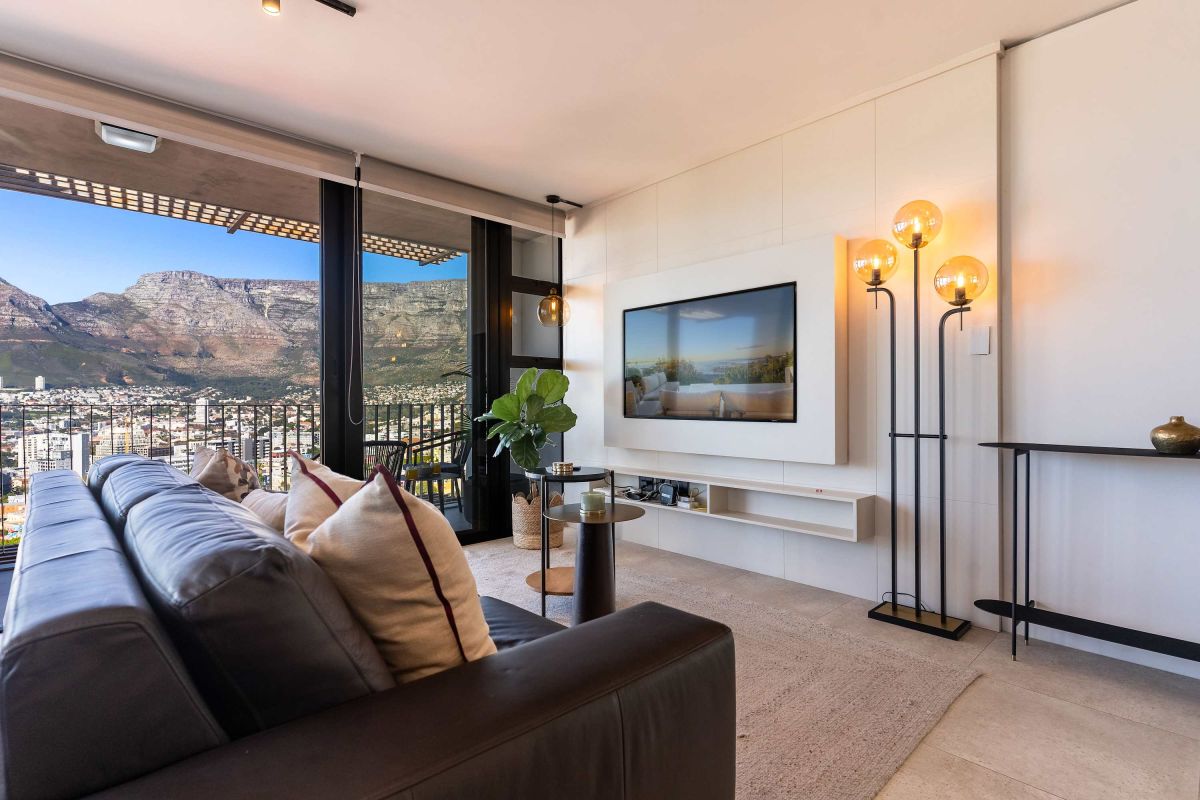 🌆 The Aerie Penthouse | Luxury 3 Bedroom Duplex Penthouse, Bo-Kaap, Cape Town