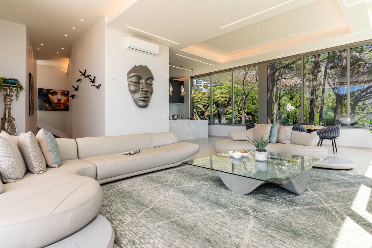 🌊 The Glasshouse | Luxury 3 Bedroom Townhouse, Camps Bay, Cape Town