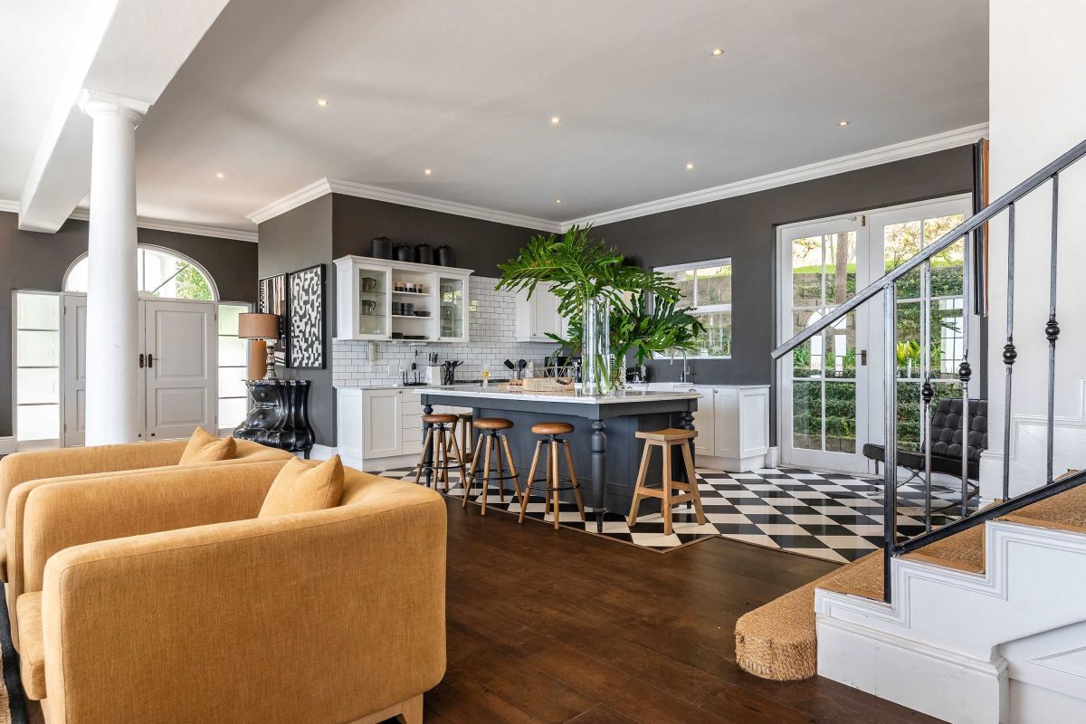 🌊 Gatsby Noir | Luxury 4 Bedroom Villa, Camps Bay, Cape Town