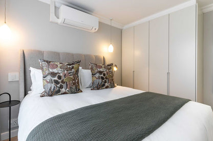🌊 Nura Townhouse | Stylish 3 Bedroom Townhouse, Camps Bay, Cape Town