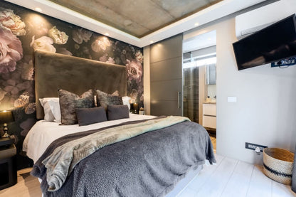 🌊 Oasis on Joubert | Luxury 4 Bedroom Villa, Green Point, Cape Town