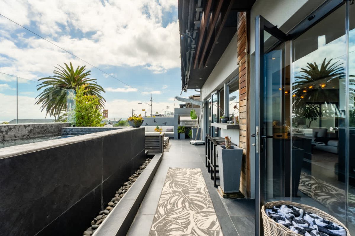 🌊 Oasis on Joubert | Luxury 4 Bedroom Villa, Green Point, Cape Town